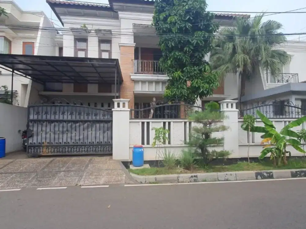 Dijual rumah cempaka putih jakarta pusat siap huni nego