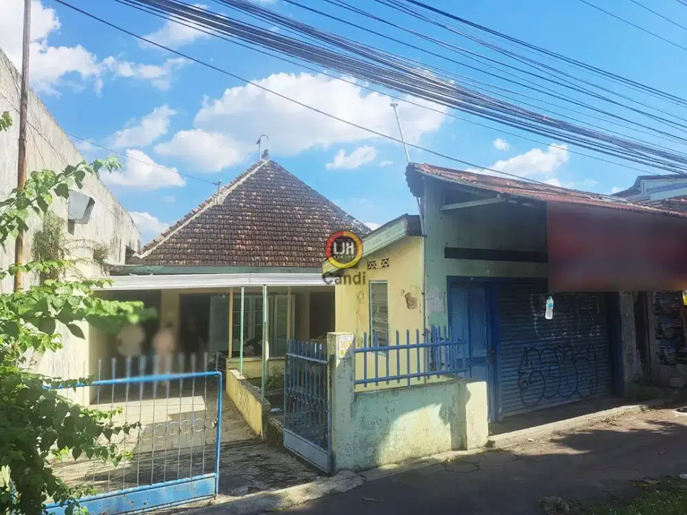 Rumah di A Yani Kartosuro Solo
