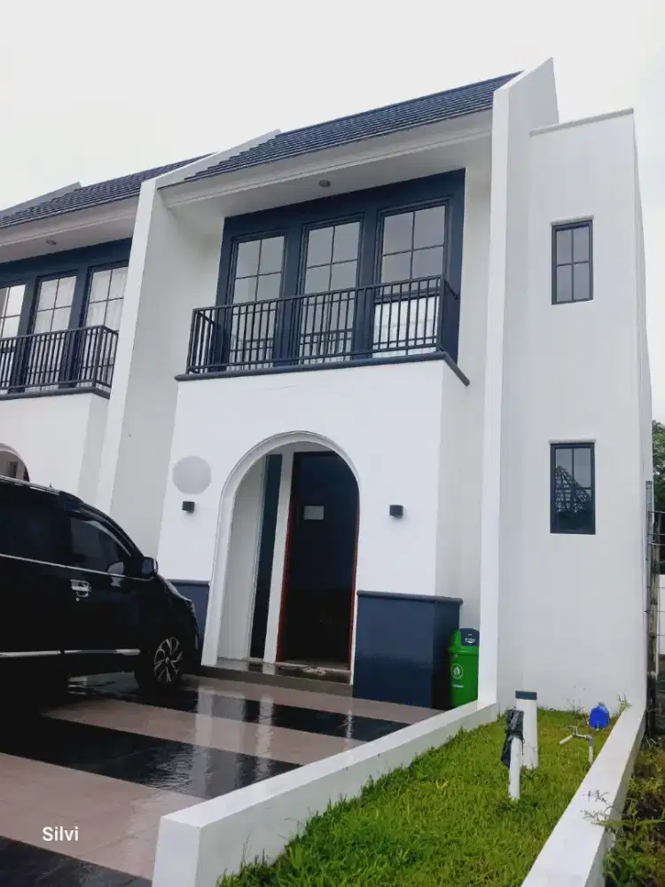 Disewakan rumah cantik do CitraLand winanngun manado