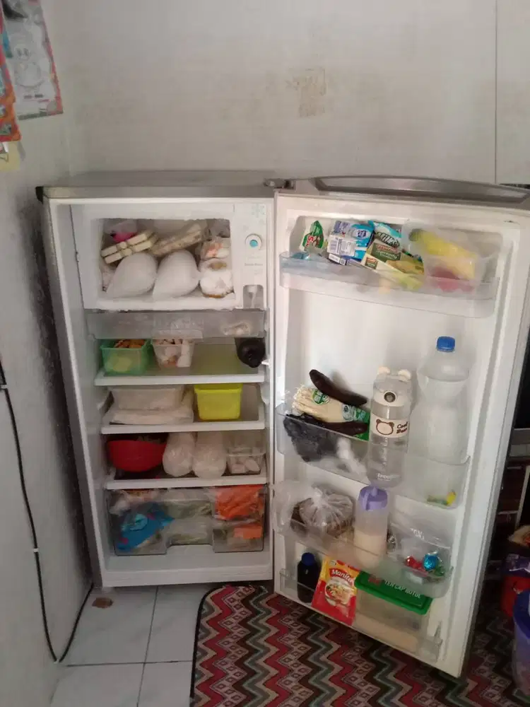 kulkas hisense 1 pintu normal orian dari baru
