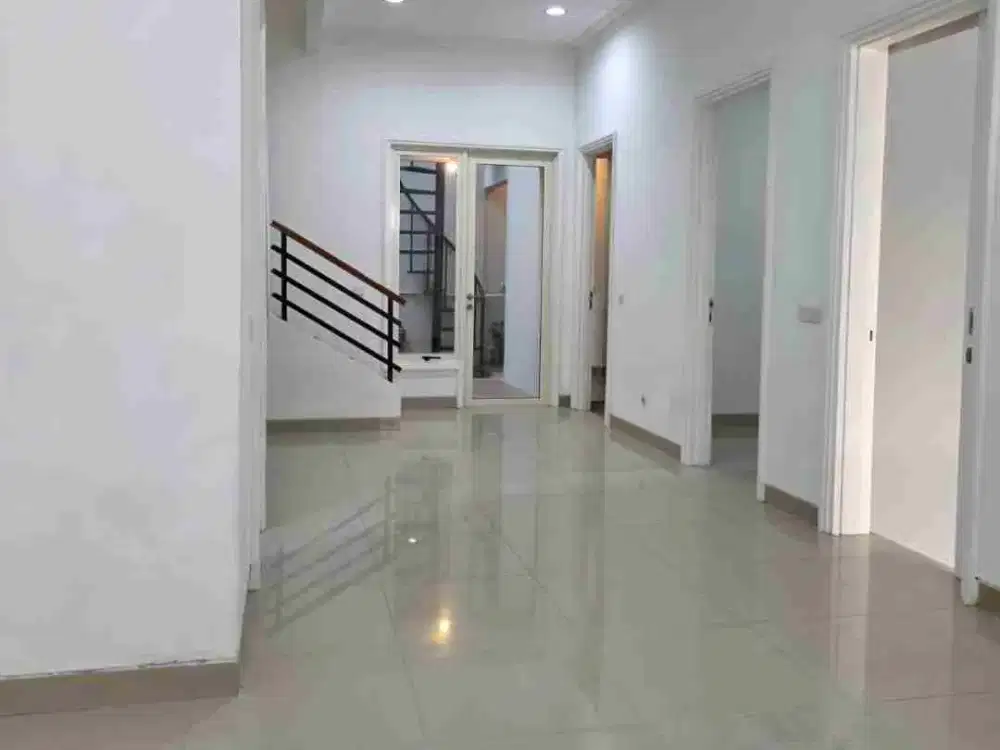 DIJUAL MURAH RUMAH TURQUOISE GADING SERPONG