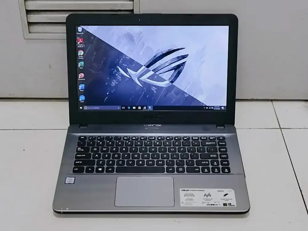 Asus vivobook x441uar Intel core i3 gen 7 ram 4gb hdd 1 tb