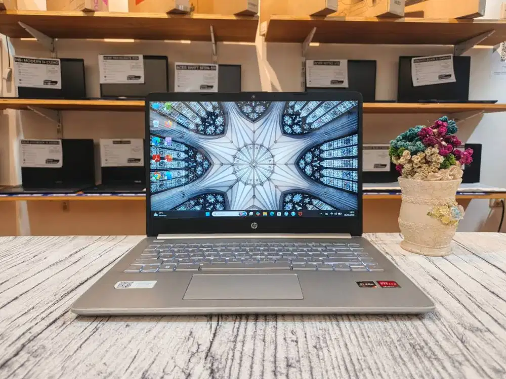 Laptop HP 14s – FQ0576AU AMD Ryzen 3 3250U Ram 8GB
