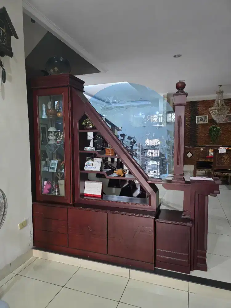 Lemari Buffet /sekat ruangan