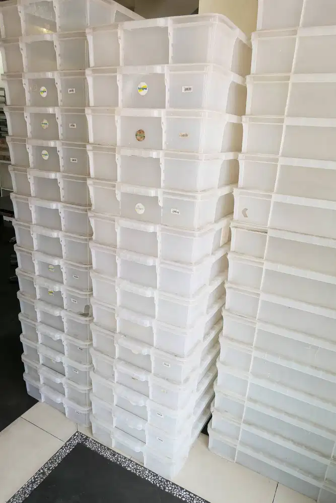 Container roti Kirapac 7101 (P68xL47xT13.2cm)