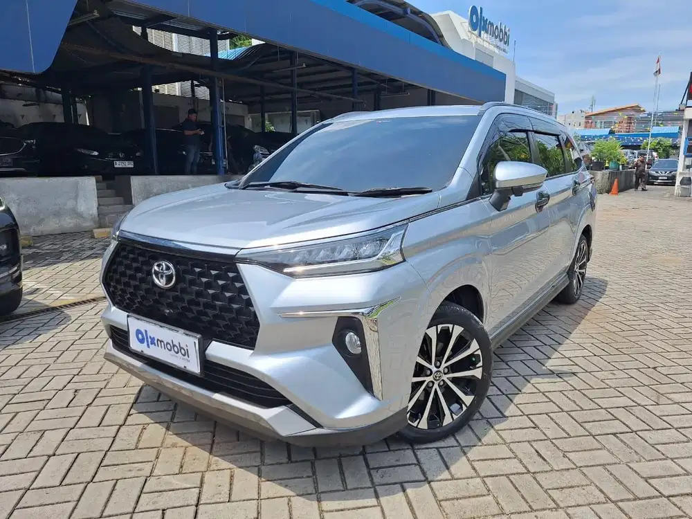 TDP 1 JUTA Toyota Avanza 1.5 New Veloz Q CVT AT 2021 Silver CAJOD