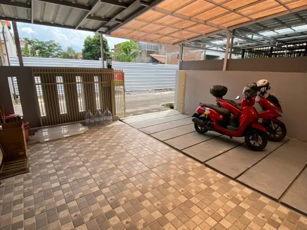 Rumah Luas di Arcamanik Bersih dan Terawat Siap Huni Lokasi Strategis | LS098