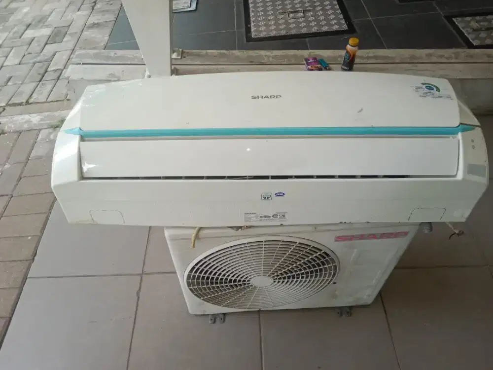 Di jual ac setengah pk