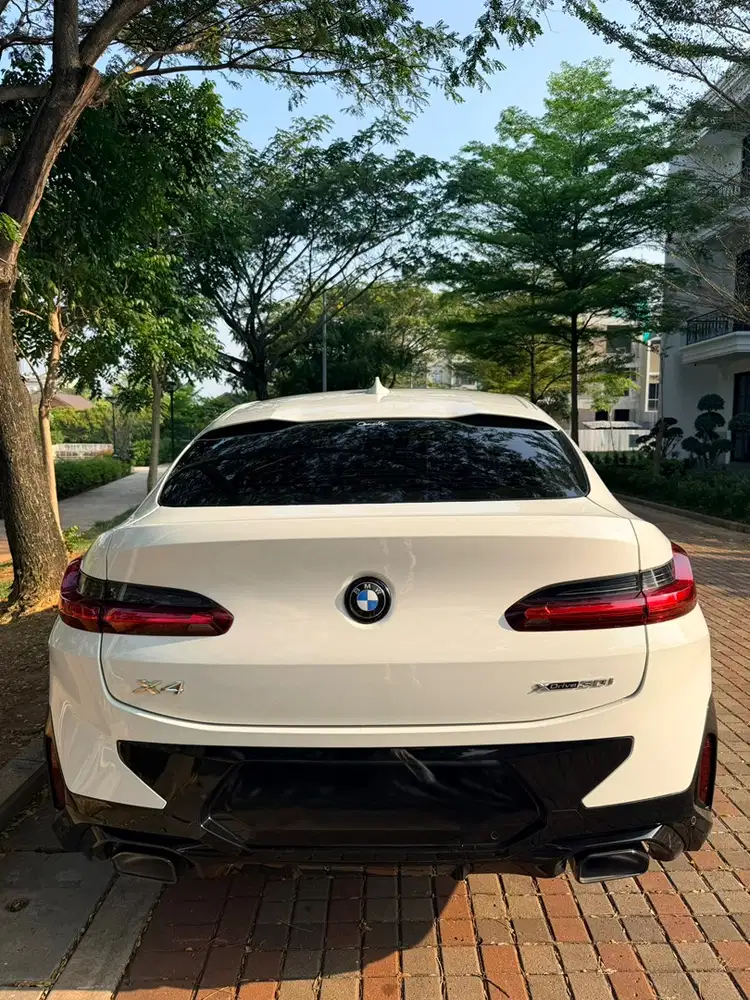 BMW X4 2023 Bensin