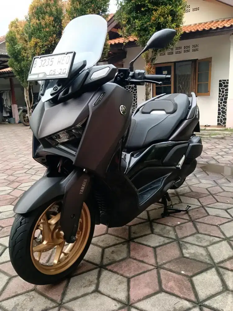 Xmax Tech Max 2025 pajak panjang mulus km rendah