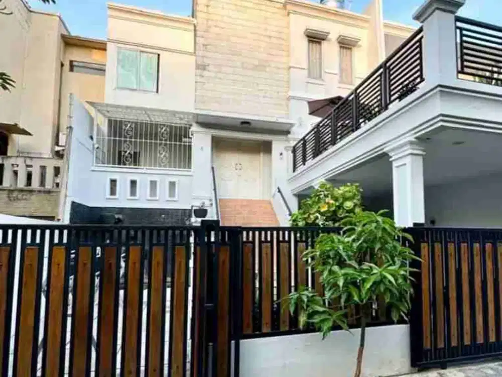 RUMAH PESANGGRAHAN BINTARO JAKARTA SELATAN BANGUNAN MEWAH 2 LANTAI LOKASI NYAMAN DAN STRATEGIS BEBAS BANJIR