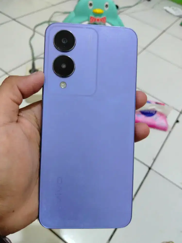 Vivo y17s  Ram 4+4/64