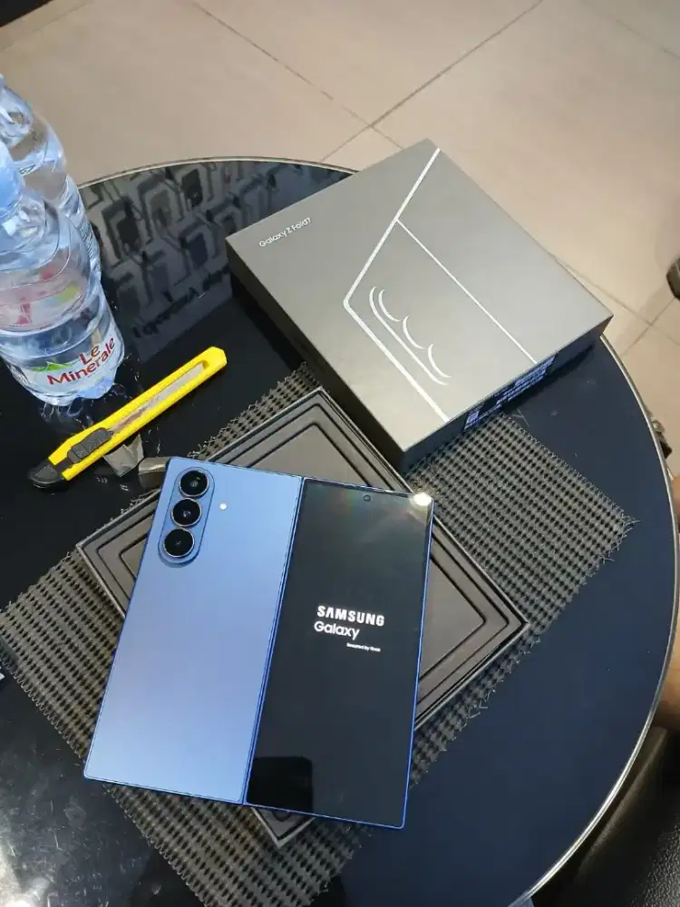 SAMSUNG Z FOLD 7 NEW SEGEL HANYA 23JT BISA DICICIL 0% GARANSI RESMI