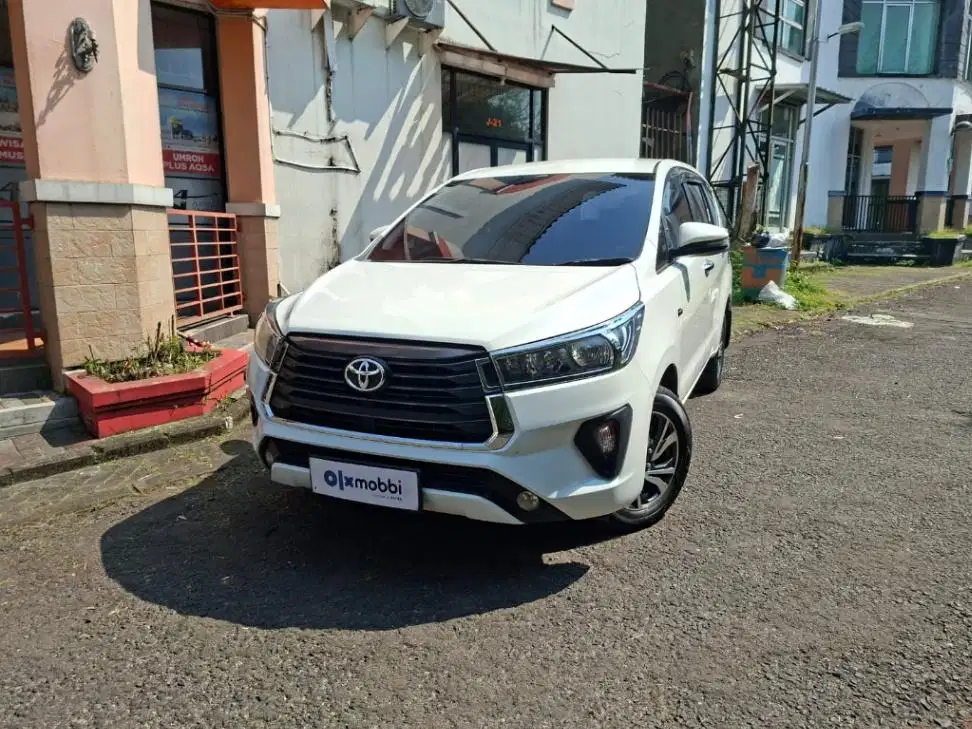 Like New - Toyota Kijang Innova 2.0 G Bensin MT 2022 Putih