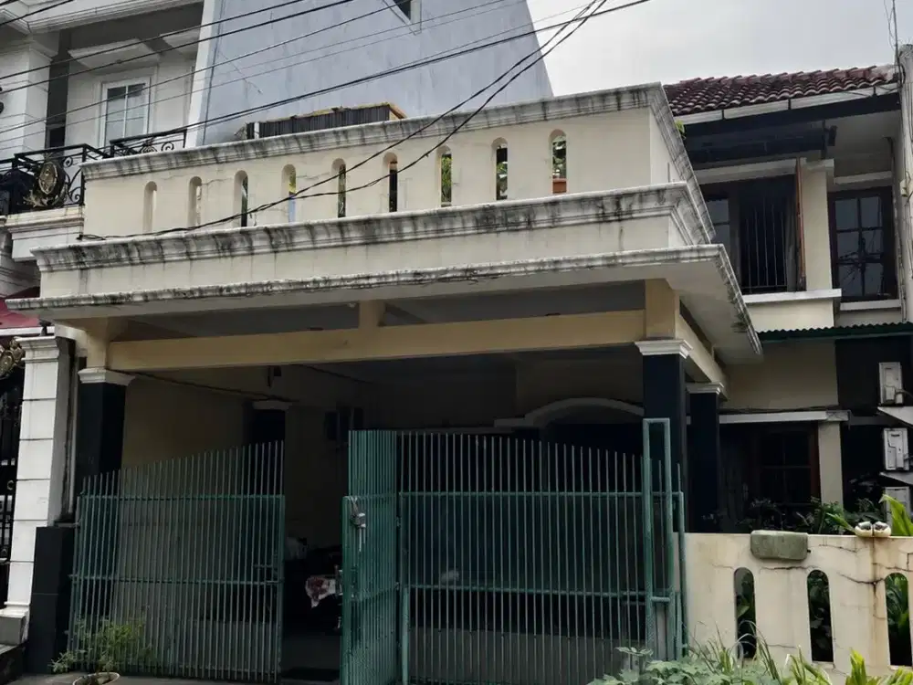 Dijual Rumah Siap Huni Daerah Gading Arcadia Kelapa Gading, Jakarta Utara