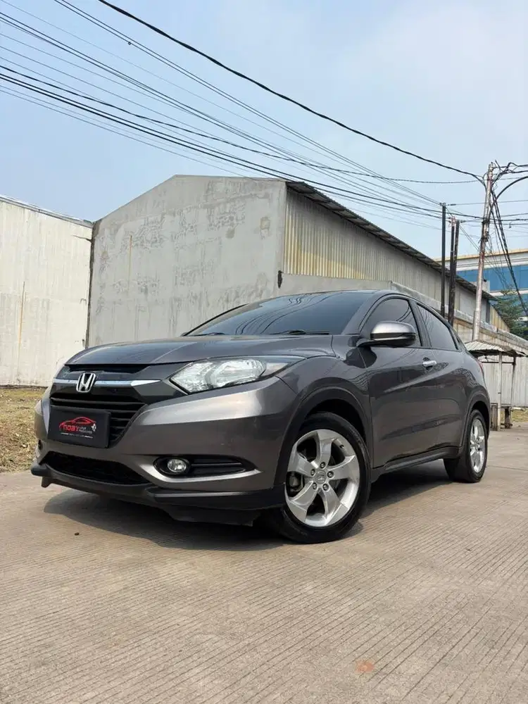 Honda HRV 1.5 E CVT 2017 ( Abu Abu Metalik )