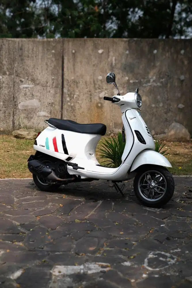 VESPA LX 125 IGET FACELIFT 2024