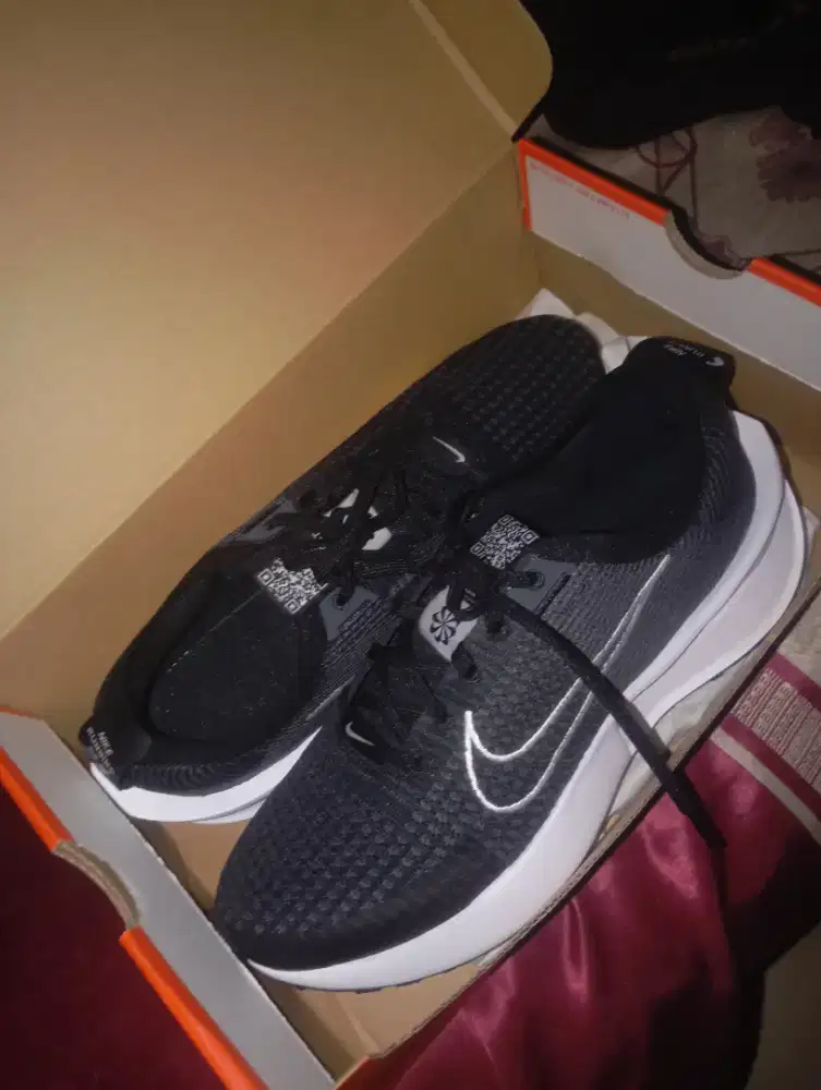 Sepatu Nike  asli