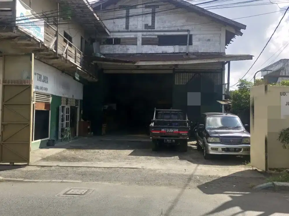 Dijual Gudang + Toko, Lokasi di Abdul Karim, Surabaya