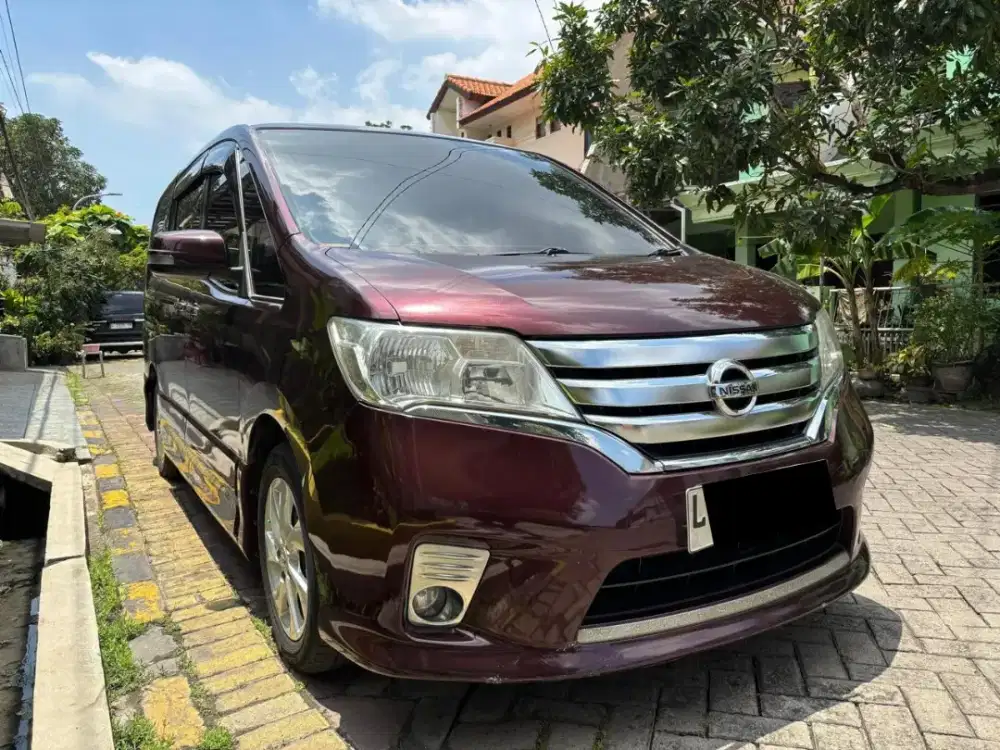 Nissan Serena hws 2013 matic DP 30JT