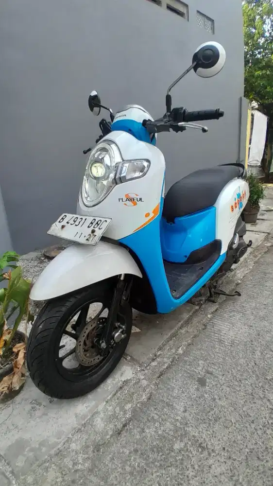 Bismillah jual.honda scoopy thn 2017