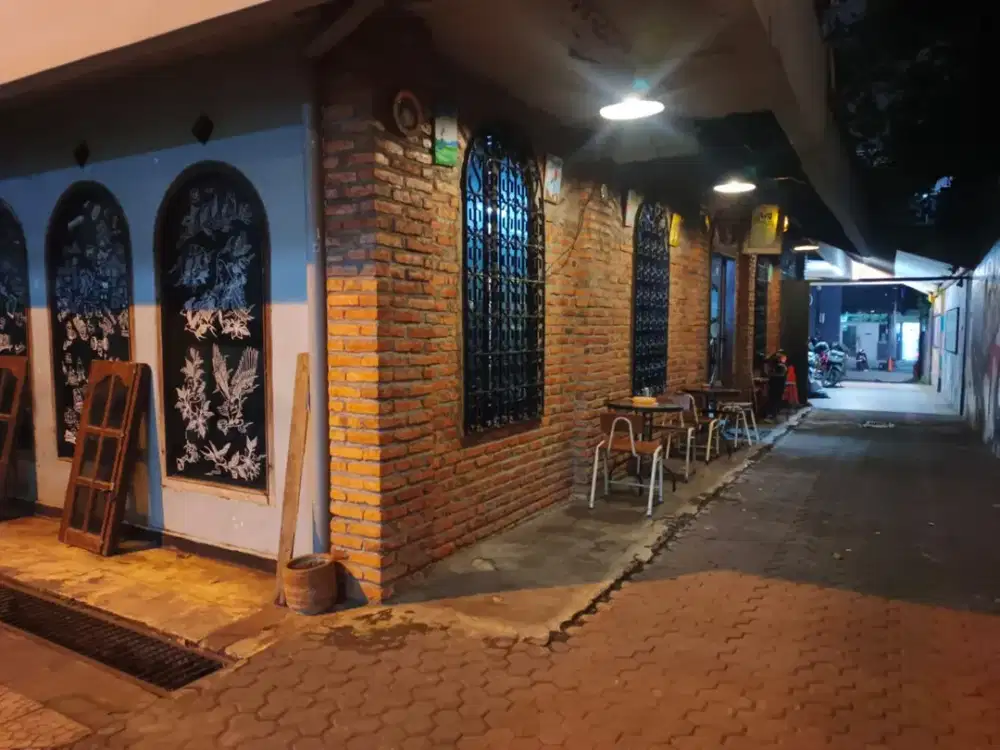 Disewakan Rumah Komersial Konsep Industrial – Bisa Sewa Full Atau Sebagian di Rawasari, Jakarta Pusat
