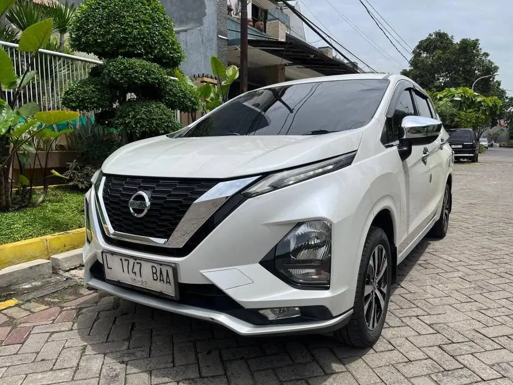 NISSAN LIVINA 1.5 VL AT 2019