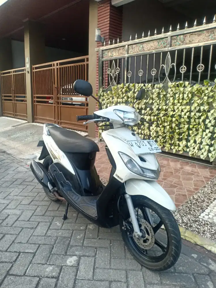 Yamaha 2010 PJK hidup dan surat lengkap,orsinil,mesin segel ,sehat.