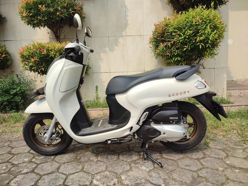 JUAL SCOOPY NEW KEYLESS PRESTIGE TAHUN 2025