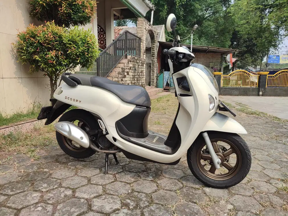 HONDA SCOOPY NEW PRESTIGE TAHUN 2025