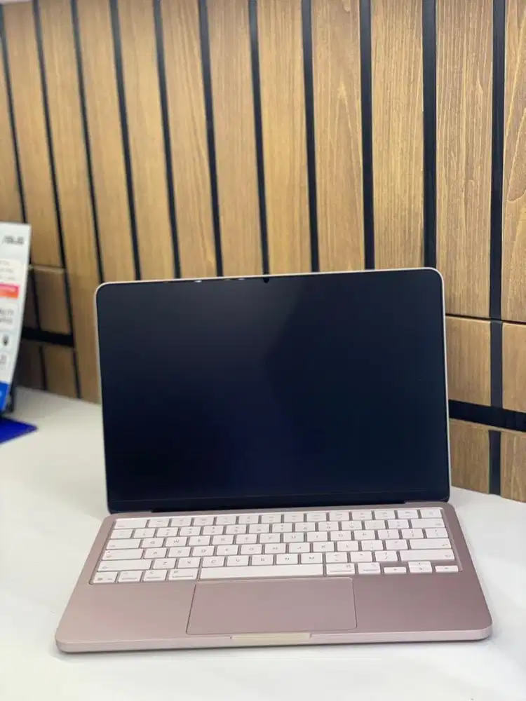 Macbook neo A18 Pro 8/256Gb