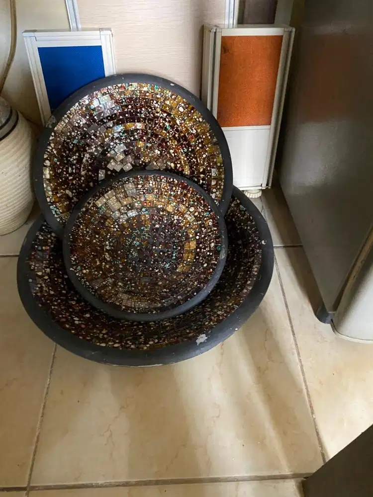 Dijual pajangan kramik