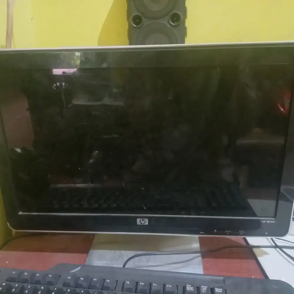 Monitor bekas hp1859m original
