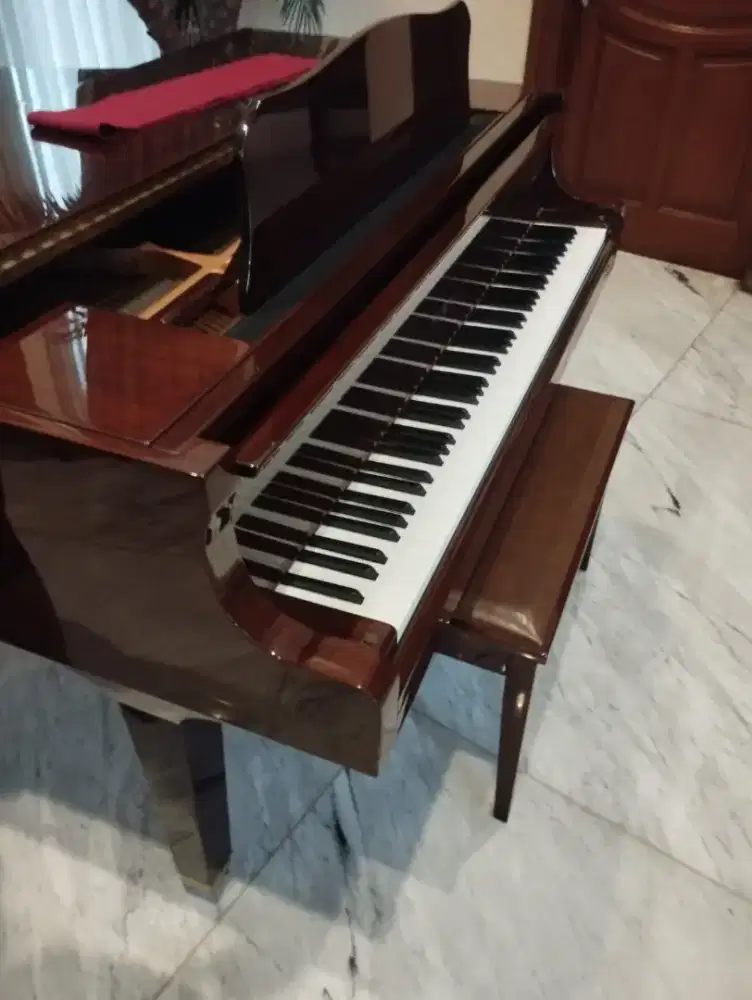 Dijual Grand Piano Merk Yamaha