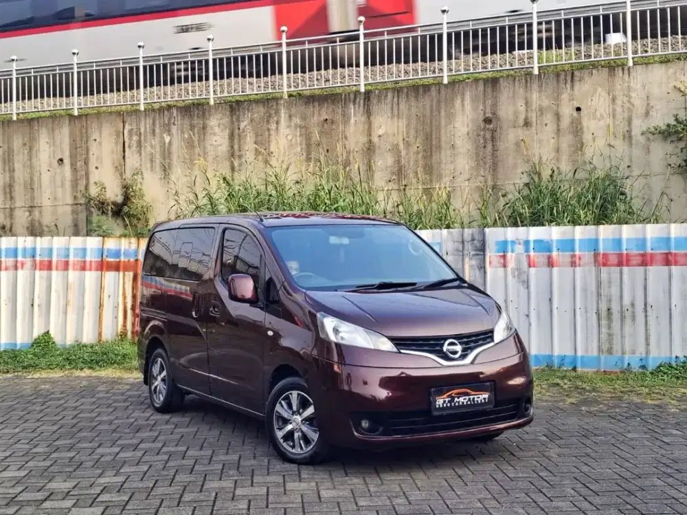 Nissan Evalia XV Matic 2012