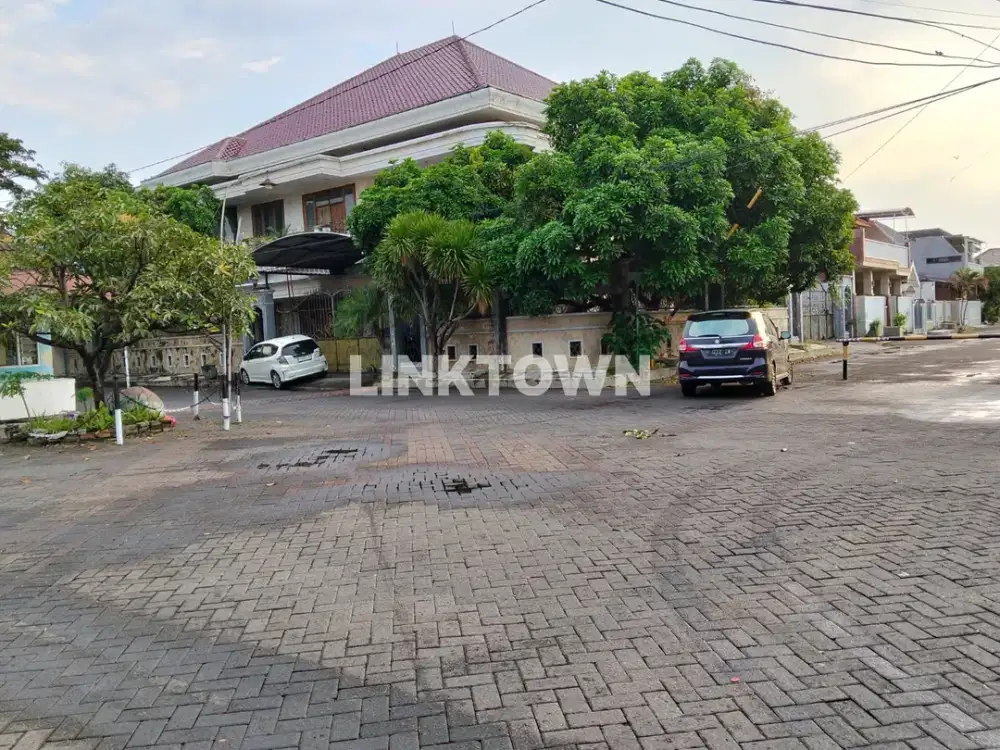 Rumah Mewah Posisi Hook 2 Lantai Dekat Akses Tol di Pondok Mutiara Sidoarjo