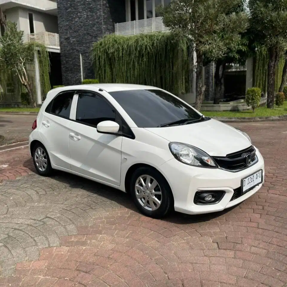 Honda Brio E CVT Matic 2017 FAVORIT DP Minim Splash