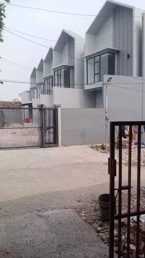 Indikos/kontrakan (4 petak)