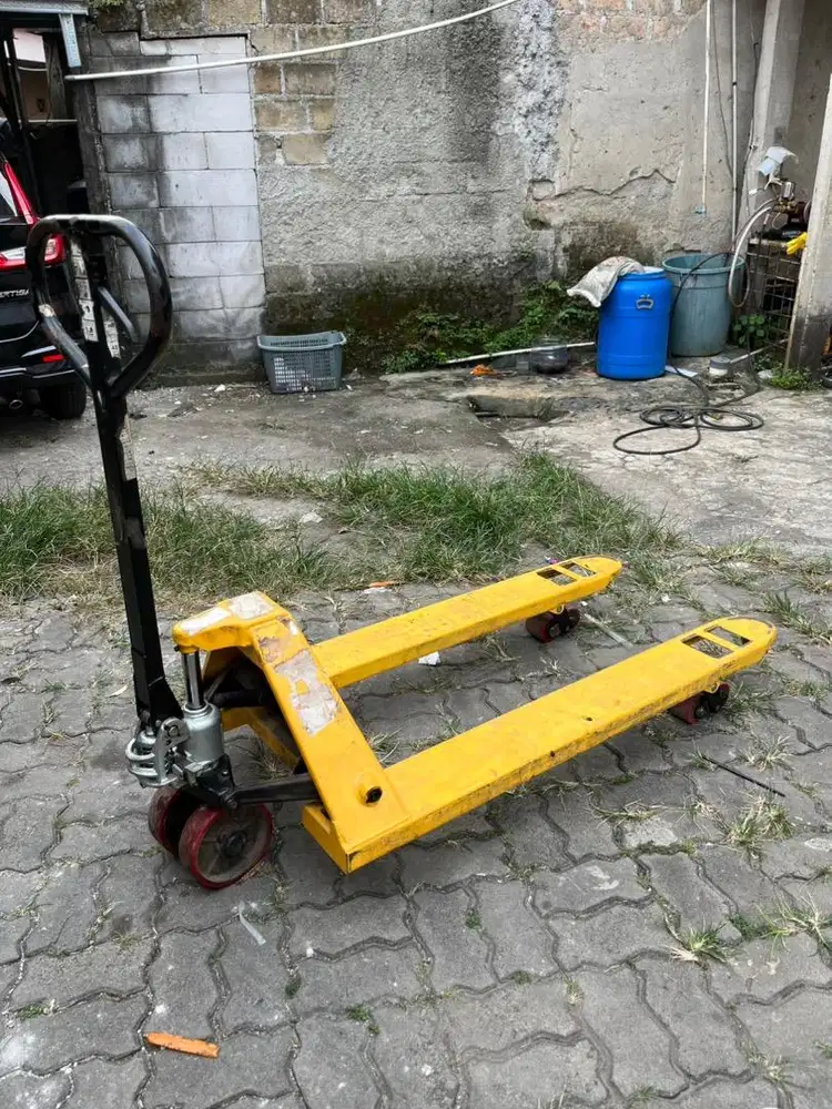 Hand pallet/ trolly/ hand track