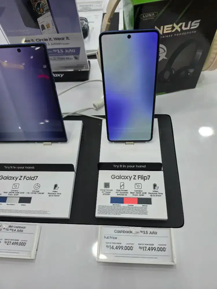 Samsung Galaxy Zflip 7 Cashback 3,5juta