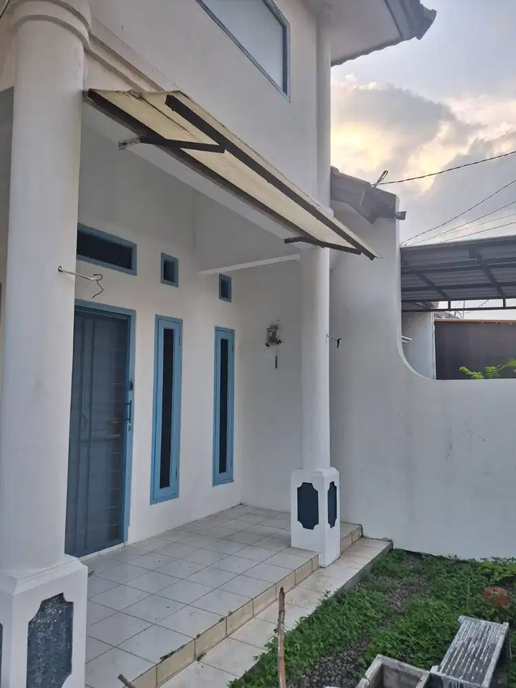 Rumah Siap Huni di Taman Kopo Indah 2, Patung Gajah