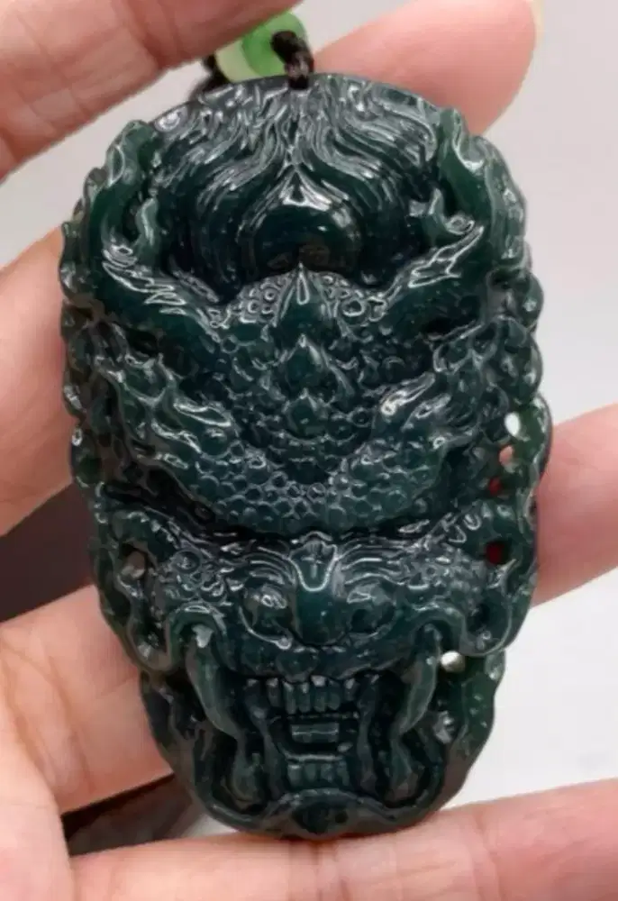 Jadeite jade giok Burma type A