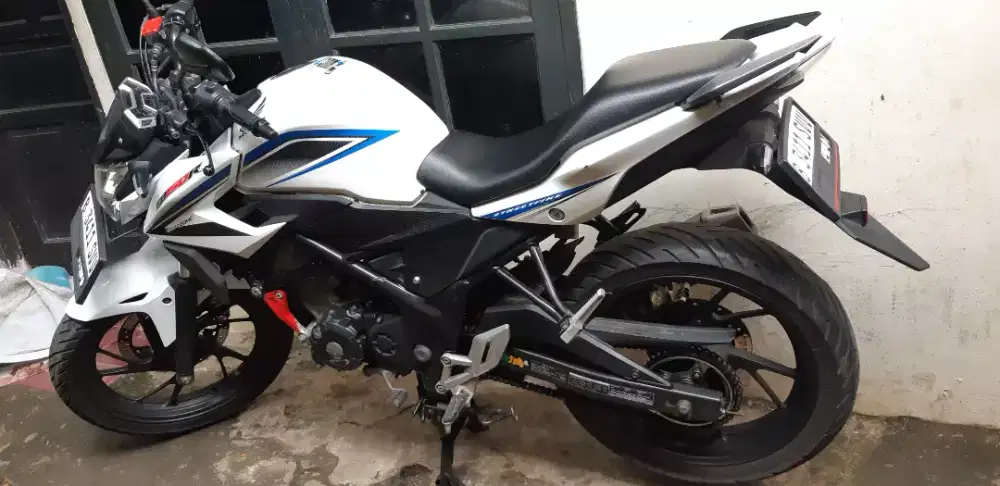 Honda CB 150 R tahun 2016