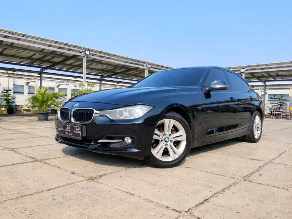 BMW 320i Sport 2.0 f30 2014 Matic Hitam 2015 Bagus Terawat 2016 top