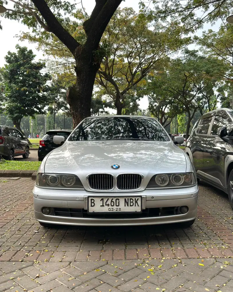 BMW E39 520i 2003 Double Glass Last edition
