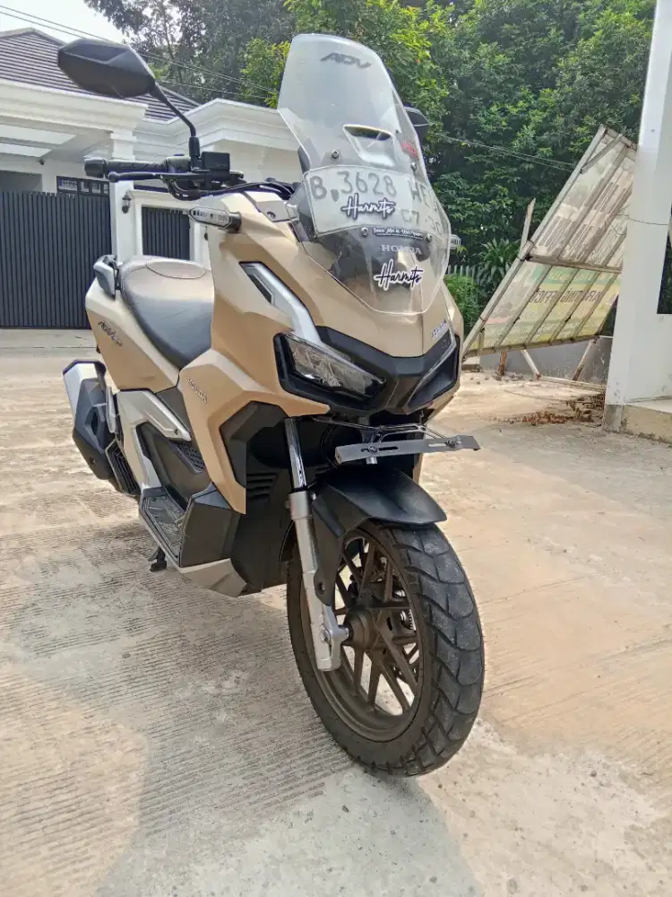 ADV 160 ABS HSTC ISS 2025 golden brown muluss dan gresss