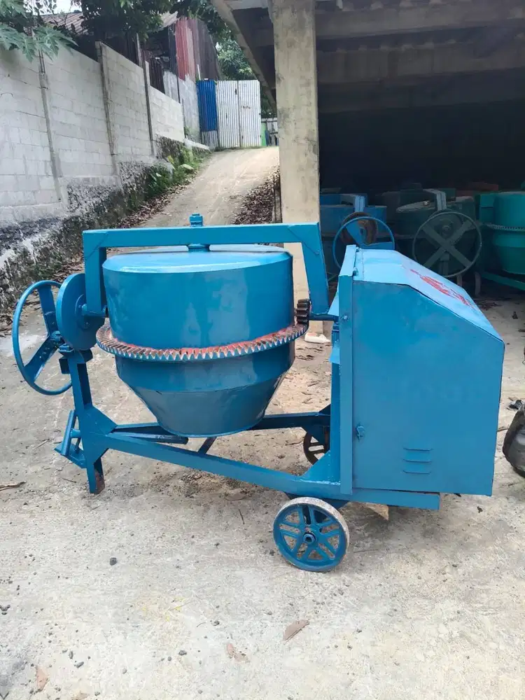JUAL MESIN MOLEN BETON MERK KLOOP MESIN MULUS SIAP PAKAI