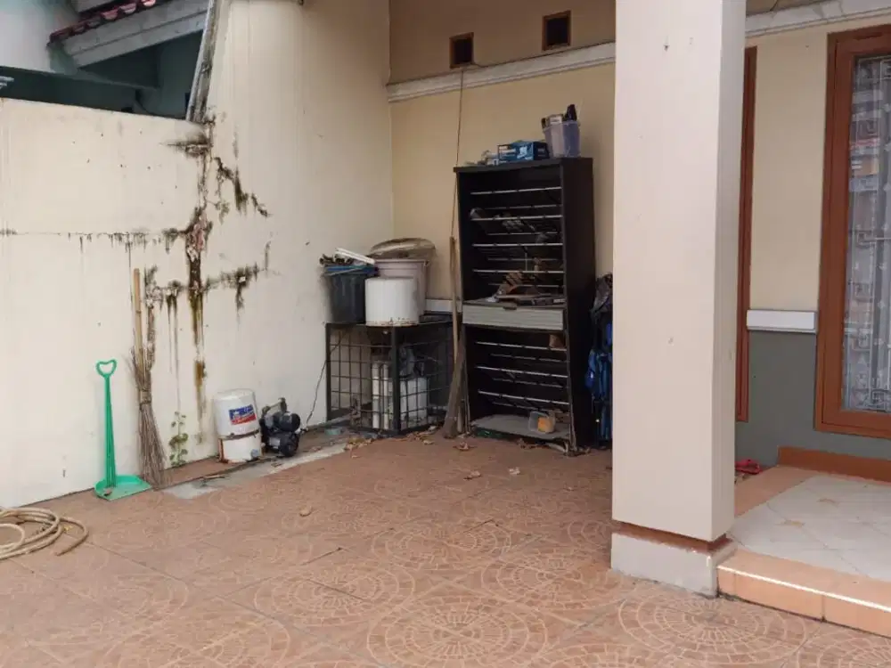 Dijual Rumah Siap Huni di Cluster Depan Boulevard Hijau Harapan Indah Bekasi