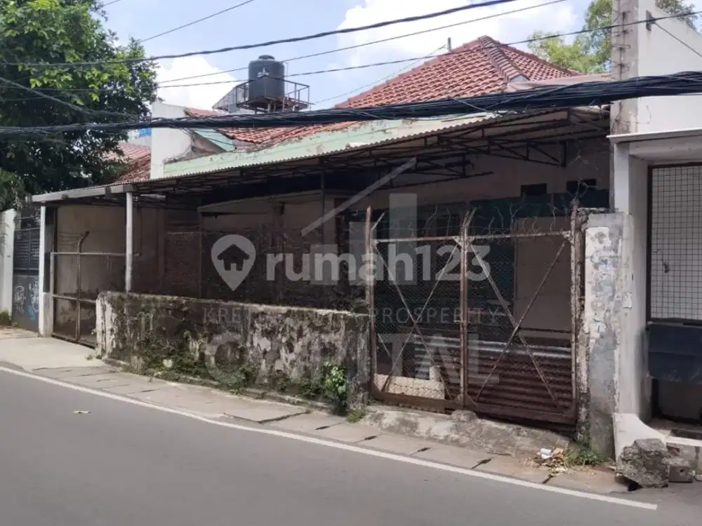 Harga Istimewa Rumah Usaha di Kebon Kacang Jakarta Pusat Lokasi Sangat Strategis!