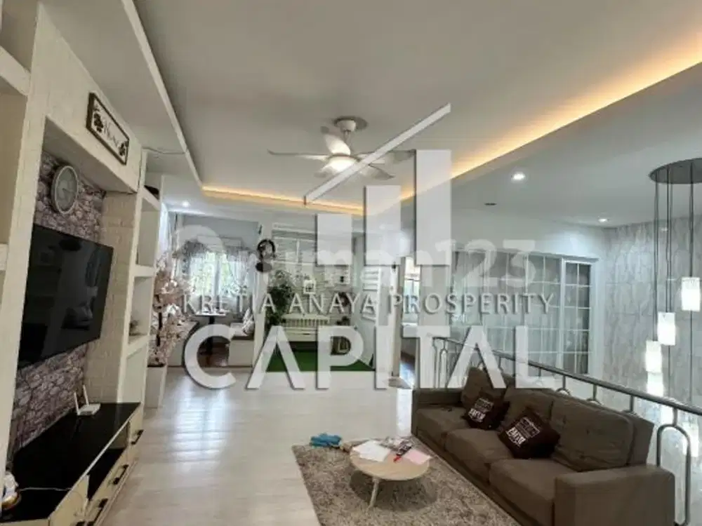 Rumah Cute 2 Lantai Bagaikan Cafe Yang Pasti Bikin Kamu Betah di Bumi Asri Sayap Taman Kopo Indah Akses Dekat Tol Margaasih